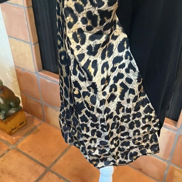 ALLSAINTS Black and Cheetah Print Soft Wool Sweater, M! - Picture 6 of 10